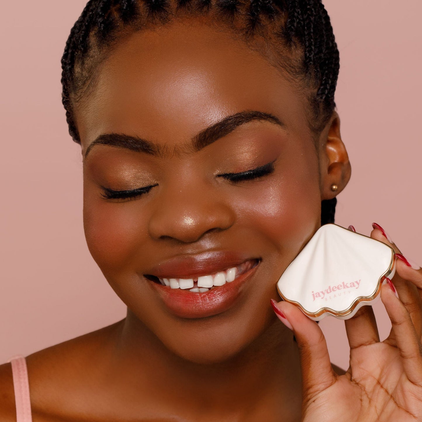 NEW Glow Tide Seashell Highlighter